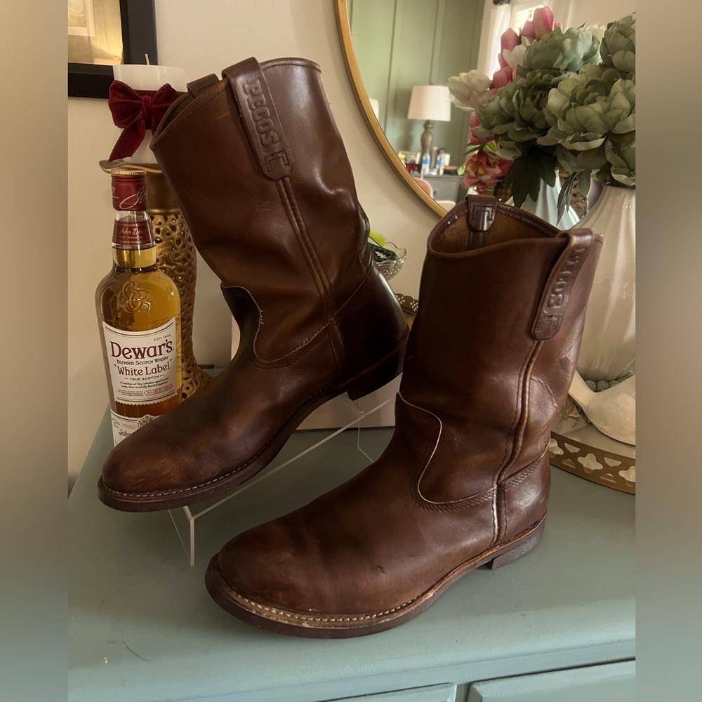 Redwing peso boots union made in the USA brown in color vintage